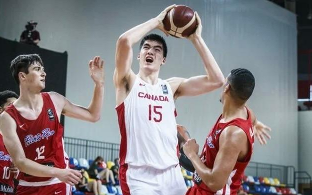 中国男篮U19将如何应对加拿大男篮U19的挑战？