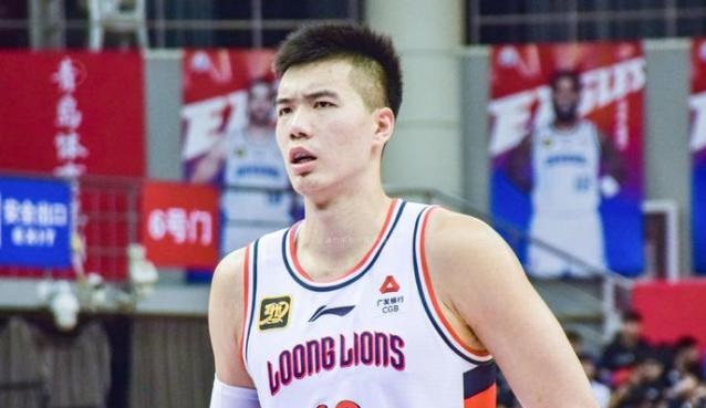 焦泊乔遭遇重伤，广州男篮遭遇赛季重大打击