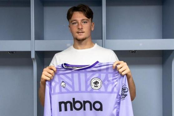 曼联召回年轻门将哈里森，未来之星闪耀回归