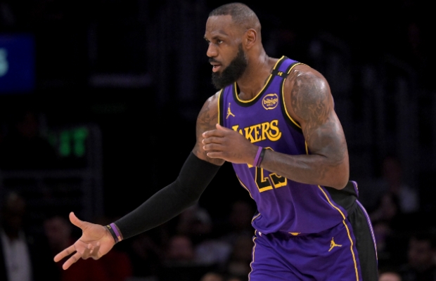 40 岁詹姆斯，不老的传奇