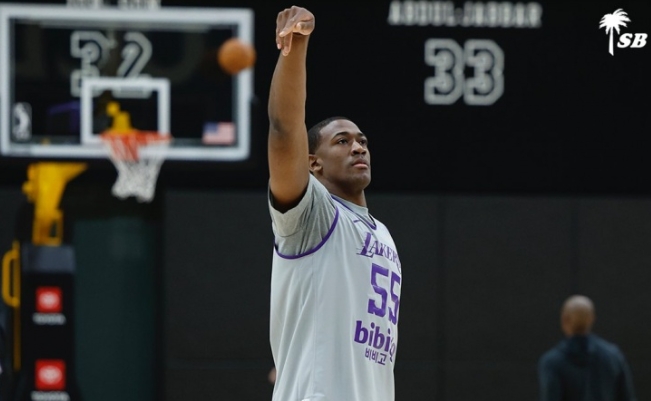 杰米森首秀记：幸运的湖人新援