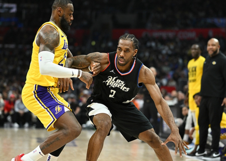 哈登里程碑之夜 快船主场力克湖人