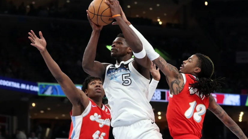 灰熊森林狼鏖战 灰熊险胜笑到最后