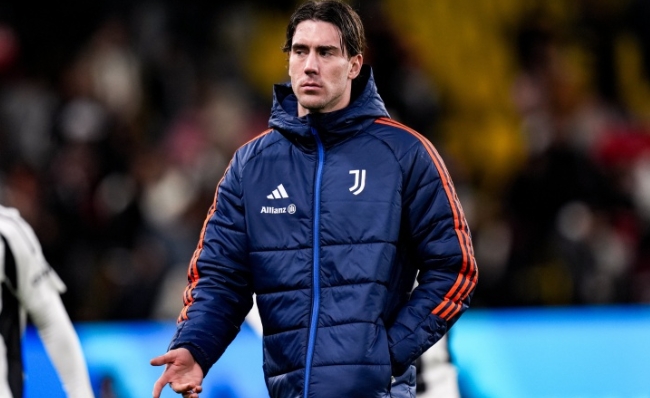 转会风云：切尔西钟情弗拉霍维奇，阿森纳却无意问津