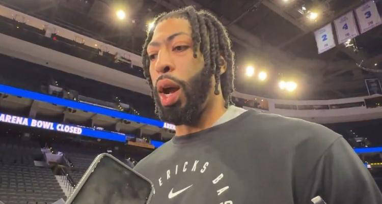 安东尼-戴维斯即将复出，独行侠迎来强援