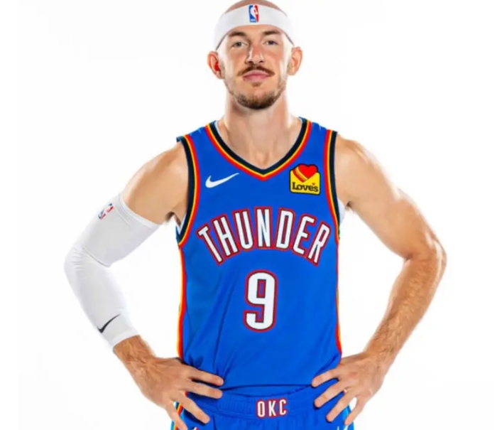 卡鲁索眼中的掘金：韧性与信念的团队