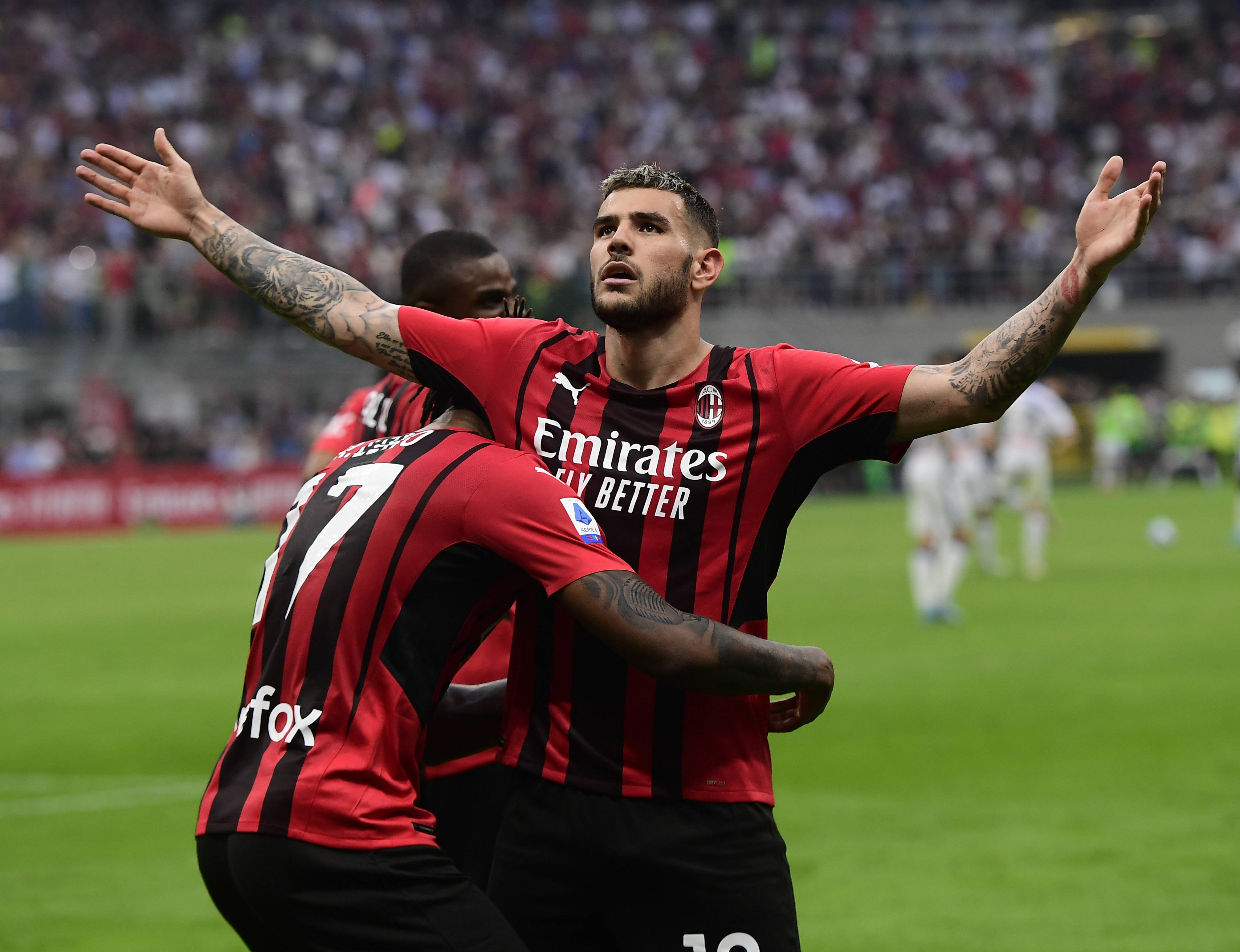 红黑战歌：<a href='/jipao-news/jipao-tag/jipao-24401.html' style='color: blue;'>AC米兰意甲征途的激昂旋律</a>