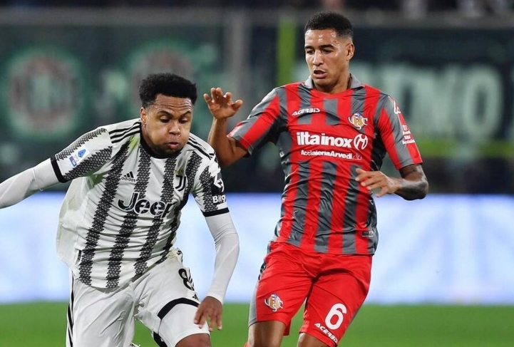 克雷莫内塞:<a href='/bnpujia-news/bnpujia-tag/bnpujia-24452.html' style='color: blue;'>意甲赛场的逆旅逐光者</a>