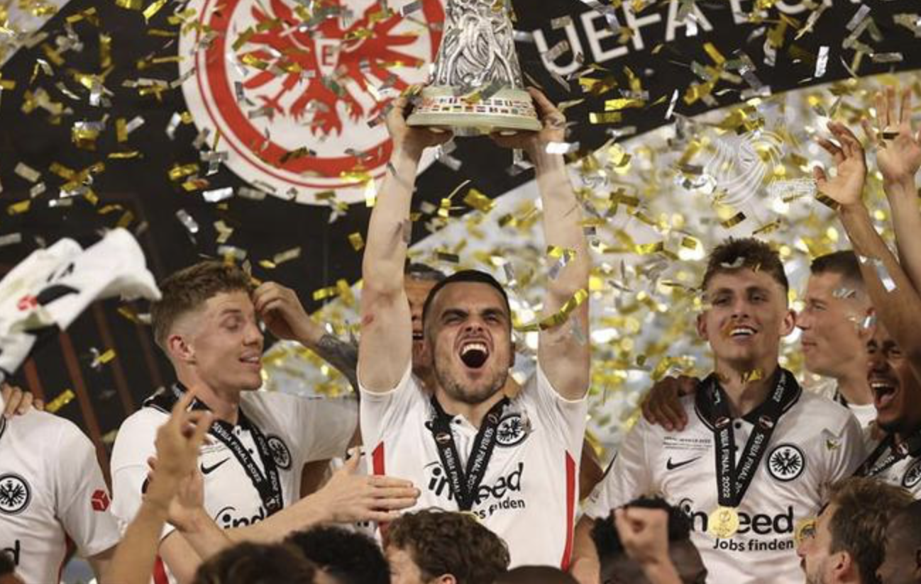 法蘭克福歐冠征途:在逆境中追尋曙光